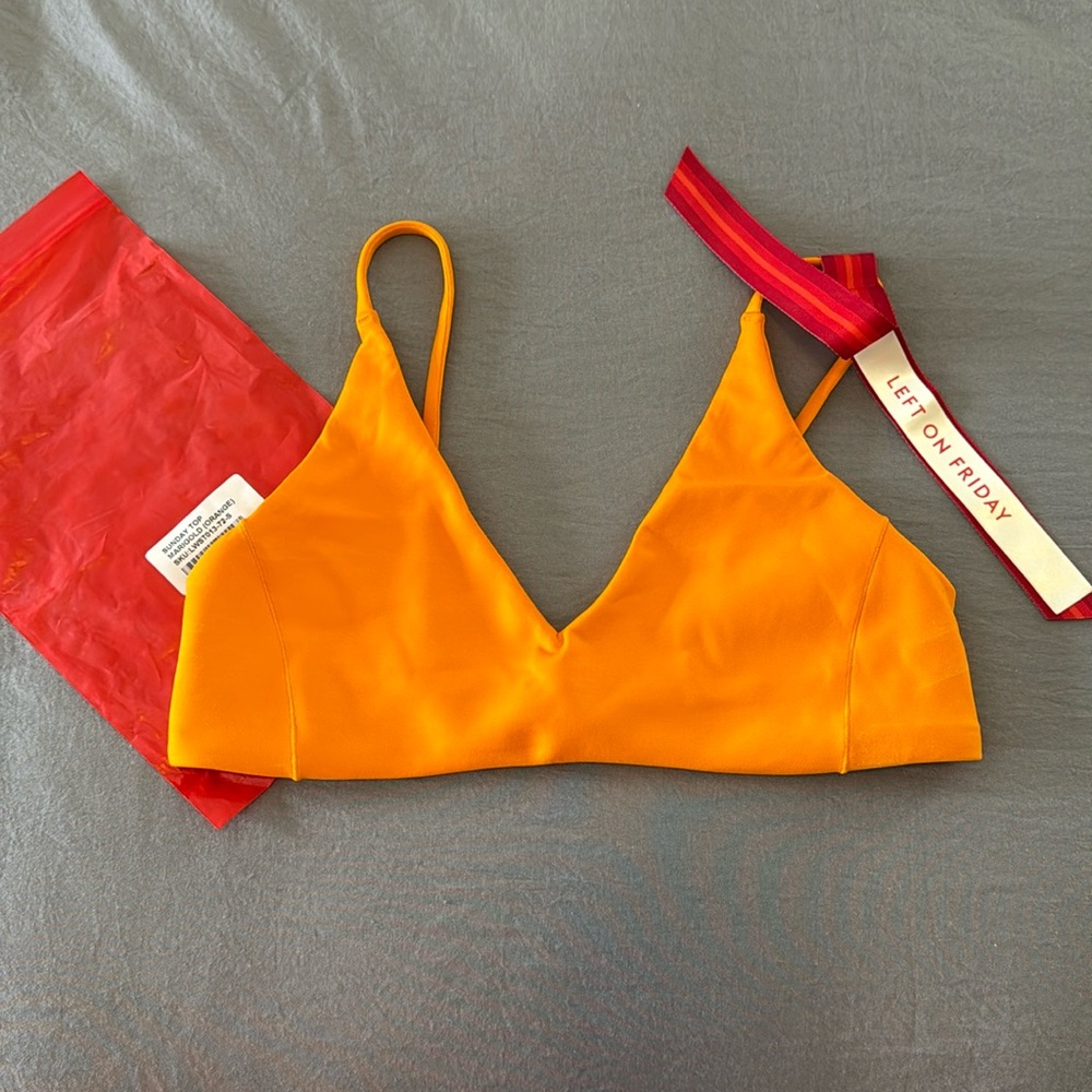 Left on Friday Sunday Top